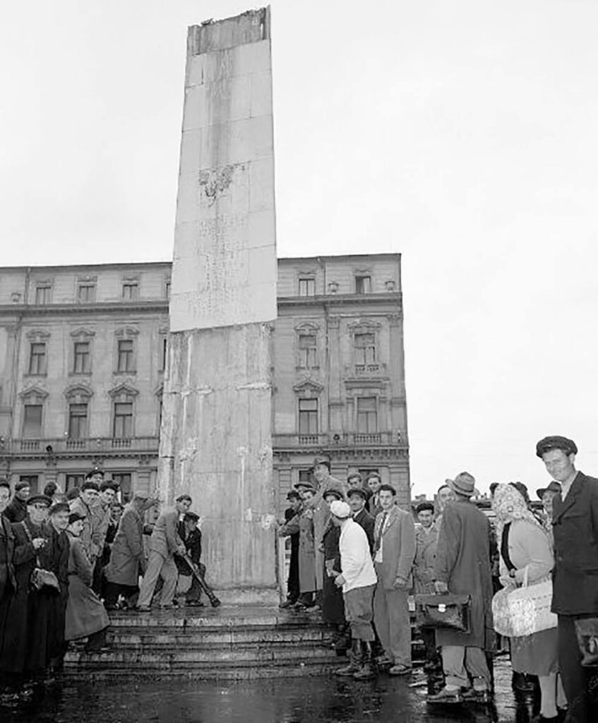 1956 httpscanpix.nospWebAppprevieweditorialta29135e